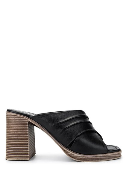 Women's Genuine Leather Black Leather Heeled Slippers