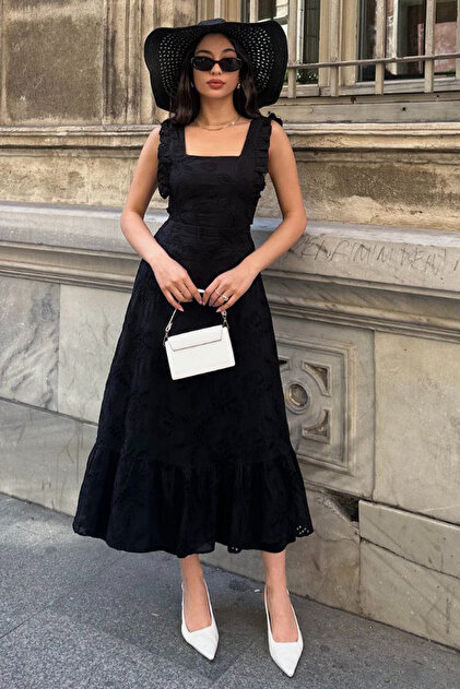 helsa dress black The Little Black Dress main image 1