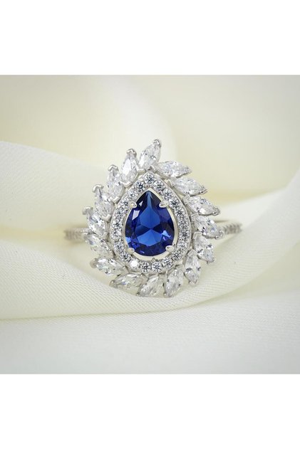 Effective Diamond Sentetik Sentetik Safir Markiz Serenatı Gümüş Yüzük