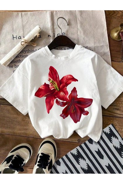 Oversize Cut Short Sleeve Printed T-Shirt