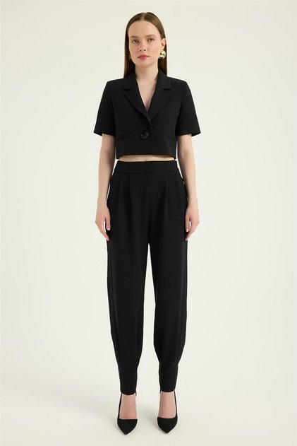 Wide Cut Trousers