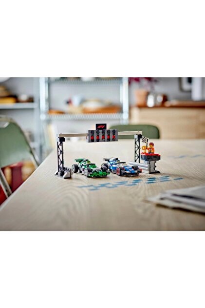 【レトロ玩具】grand prixracingset　グランプリレーシングセット LEGO LEGO City Vcarb ve Sauber Yarış Arabalı F1® Gridi - 60474