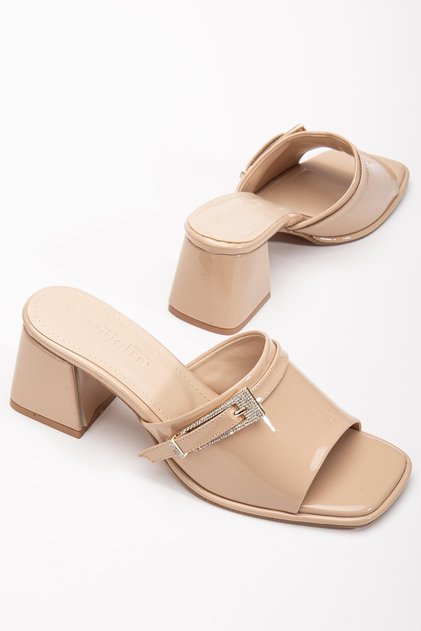 Large Size Women's Heeled Slippers Nude Patent Leather Face with Stone Buckle