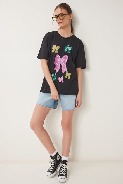 Women's Black Bow Printed Knitted T-Shirt Vn00024