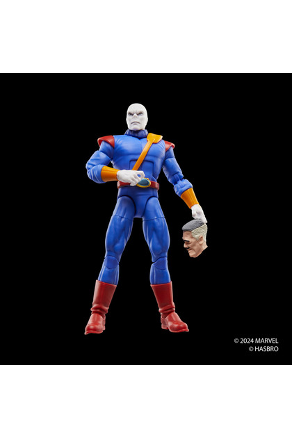 MARVEL Hasbro Marvel Legends Series Marvel's Chameleon (Retro