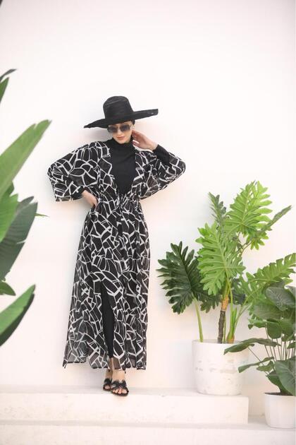 Geometric pattern design hijab pareo