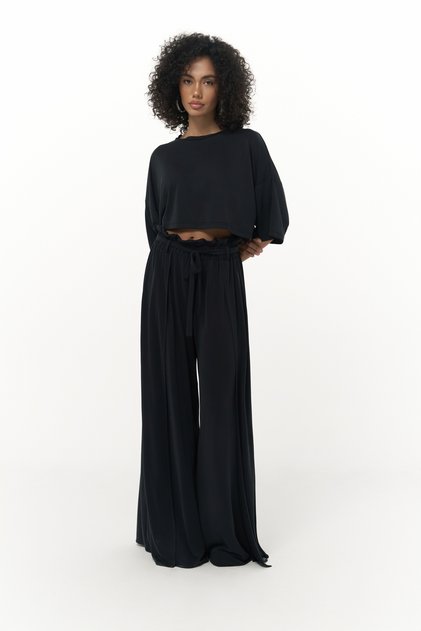 Nell Siyah Crop T-Shirt Pantolon Takım