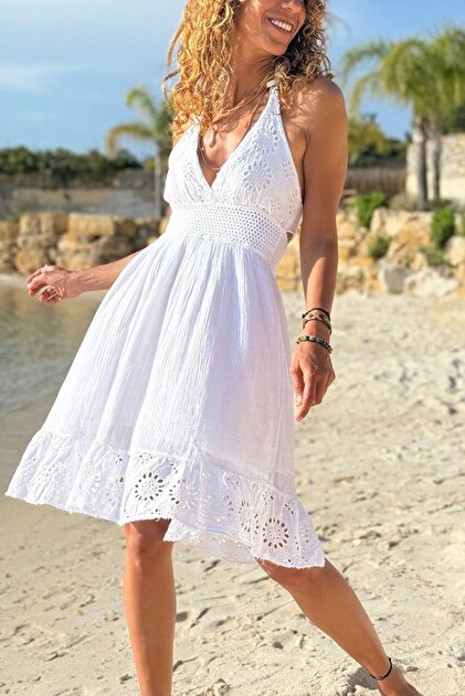 Gnekz White Halter Lined Scalloped Woven Dress 90 35- Trendyol