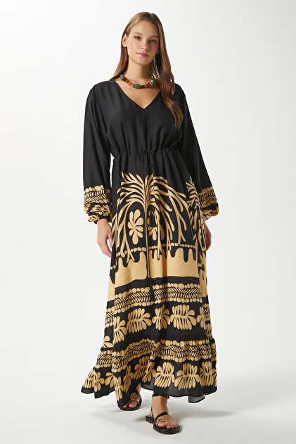 black and gold modest dress Ottoman Islamic Black Gold Embellished A Line Hijab Henna Party Gown –  Sultan Dress main image 0