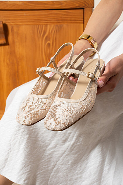 Parparastil Dennys Lace Fabric Detailed Beige Women's Evening Dress Heeled  Shoes- Trendyol