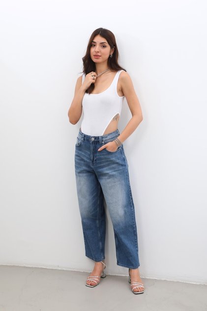 Women's High Waist Skater Fit Jean Pants Blue Oversize Wide Leg
