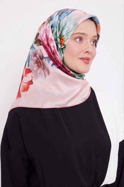 Flower Garden Pattern Sparkling Crystal Scarf