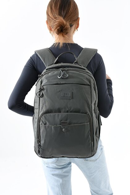 Medium Size Backpack Ultra Light Multi Pocket Gray (Model:571-13-9E)