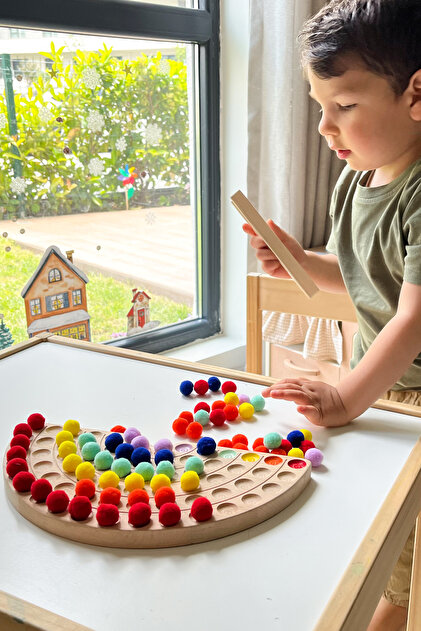 Montessori Eğitici Ahşap Oyuncak – Ahşap Gökkuşağı Ve Renkli Keçe Topları