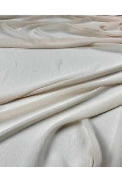 Pastel Pale Salmon Colored Wrinkle Chiffon (Width 150 cm X Length 150 cm)
