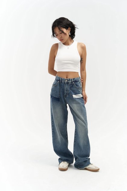 Kai Pocket-Detail Blue Jean Pants