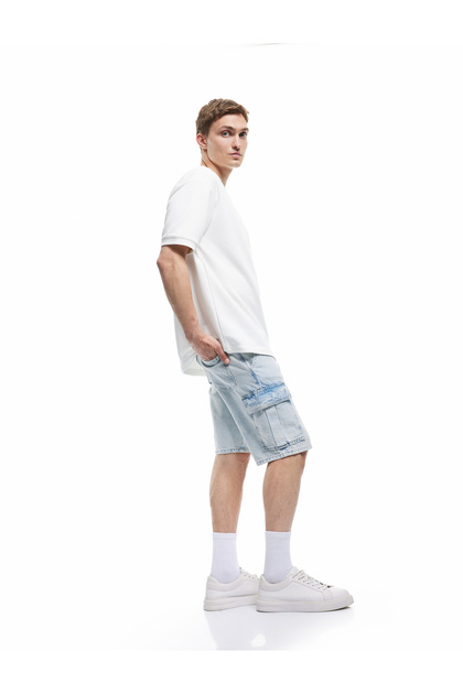 Oversized Cotton Bermuda Cargo Jean Shorts with Pocket Detail