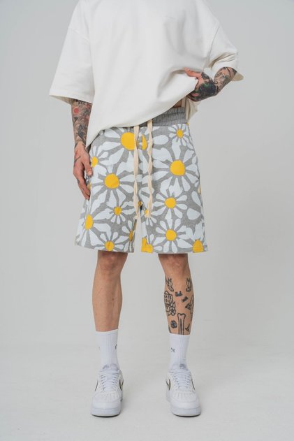 Daisy Pattern Print Detailed Shorts