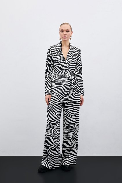 Loose Zebra Pattern Trousers - Black