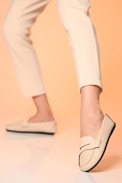 Women's Cream College Casual Daily Ballerina Shoes Bynddem01