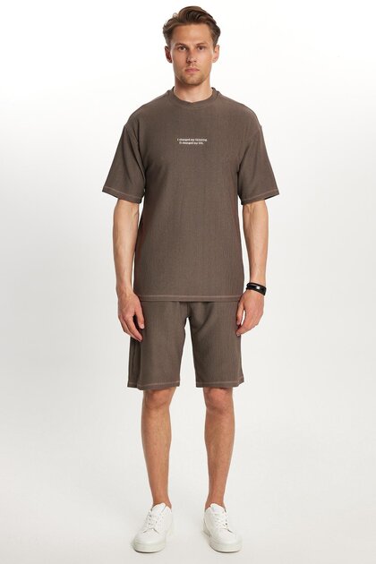 Men's Standard Fit Cotton Jacquard Printed Crew Neck Waist Lace-Up Tan Shorts Set