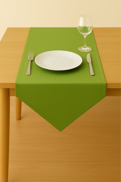 Luna Series Velvet Textured Triangle Runner - Leaf Green