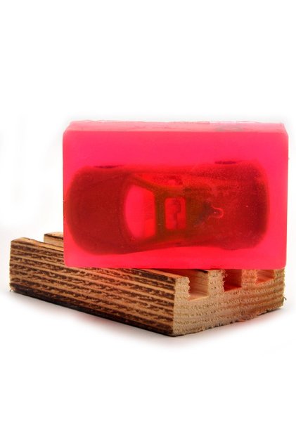 Raspberry Scented Children's Soap with Toys 100 G