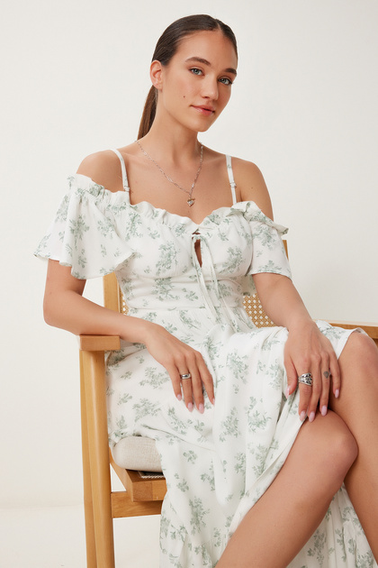 Gemustertes, gerüschtes, langes Sommerkleid aus Viskose mit Trägern ECRU GRÜN LUB0112