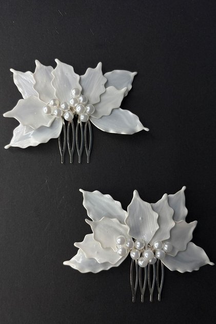 Adora Resin 2 Pack Comb Hair and Bridal Accessory