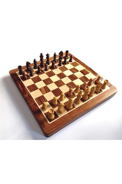Magnetic Wooden Magnetic Chess Set Handmade Stylish Design 26X26 Cm, Non-Slip Pieces, Travel and E