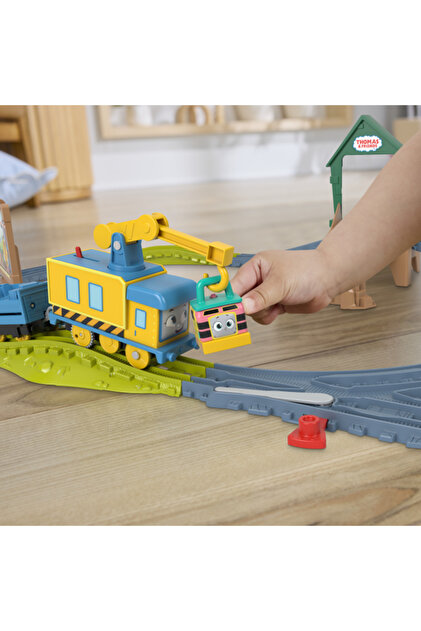 Thomas Friends THOMAS VE ARKADAŞLARI MOTORLU TREN SETİ FRIENDS AT