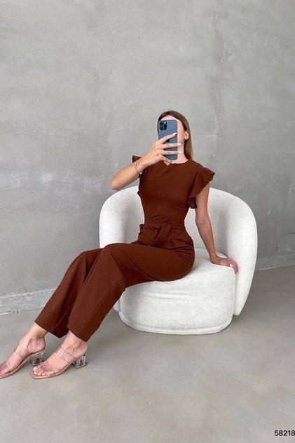 Kahve Krep Kumaş Kolları Volan Detay Kuşaklı Kemerli Tulum