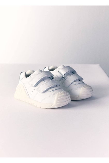 Biomecanics Leather Sneakers