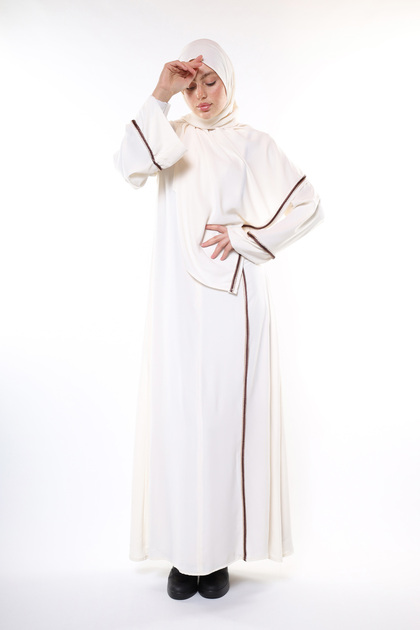 Namaz, Umre ve günlük kullanım için Abaya ferace. Abaya ve şal tek parçadır