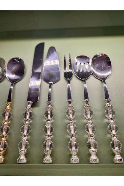 Esterhomedecor 5-Piece Bead Model Serving Spoon Set