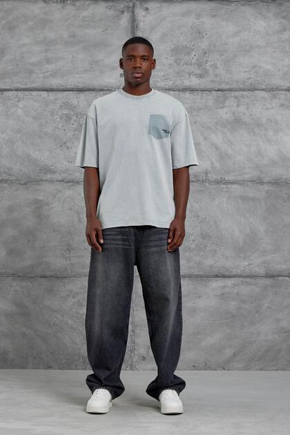Men's T-Shirt Born to Stand Out Gray Oversize Printed Crew Neck Thick Cotton Fabric