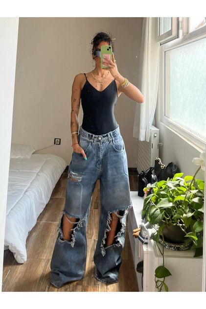 Kadın Mavi Yırtık Detaylı Bol Paça Baggy Jean Pantolon – Yüksek Bel, Oversize Fit