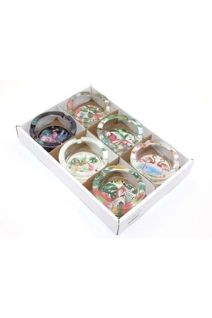1 Glass Ashtray