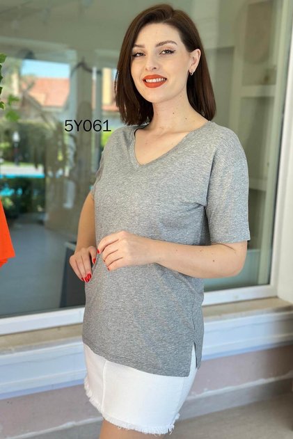 V-Neck Slit Viscose Tshirt 5Y061