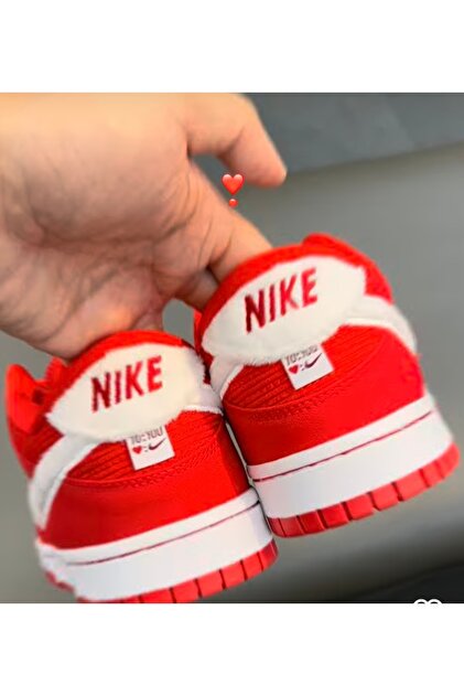 Nike Dunk Low Valentine's Day Sneaker Ayakkabı (Kırmızı) - Fiyatı