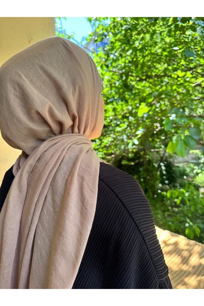 شال نسائي قطني محتشم مفتوح باللون البني الحليبي