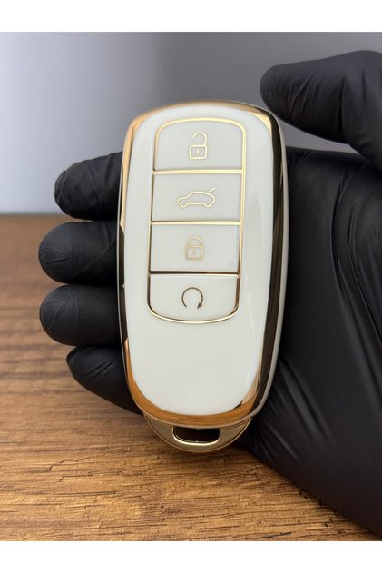 Chery Tiggo 8 Plus 3 Button Silicone Key Protection Case – Nano Coated – White Color