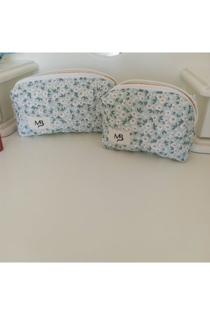 Green Daisy Cosmetic Bag Set of 2