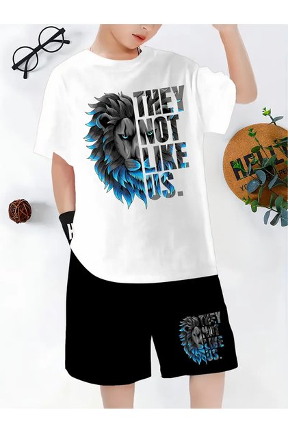 Children's T-Shirt and Pocket Shorts Set