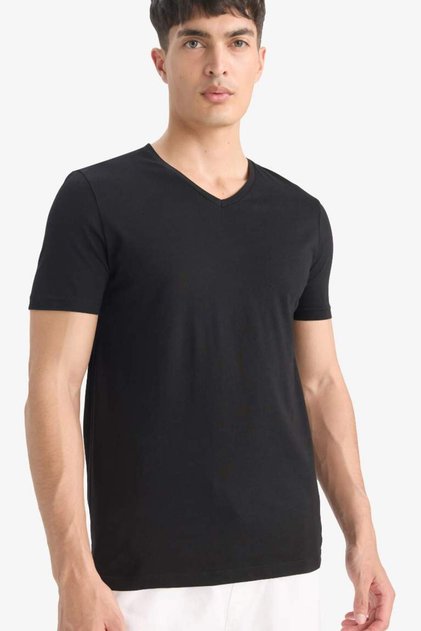 %100 Pamuk Slim Fit Dar Kesim V Yaka Basic Düz Kısa Kollu Siyah Tişört M7668az25sp