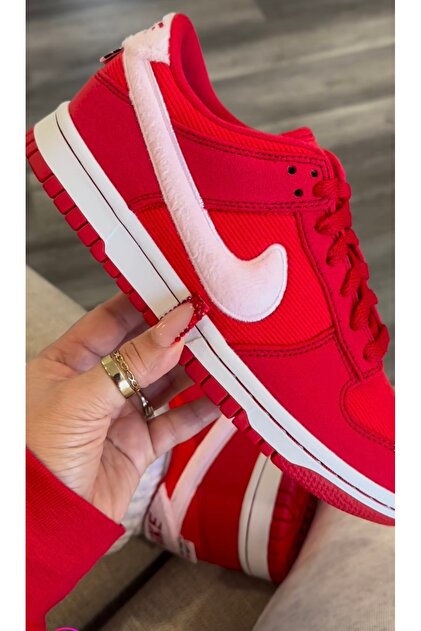 Nike Dunk Low Valentine's Day Sneaker Ayakkabı (Kırmızı) - Fiyatı