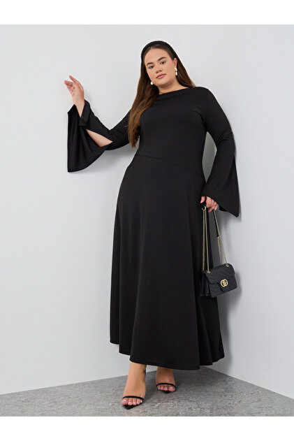 Plus Size Pleated Long Sleeves A-Line Maxi Dress