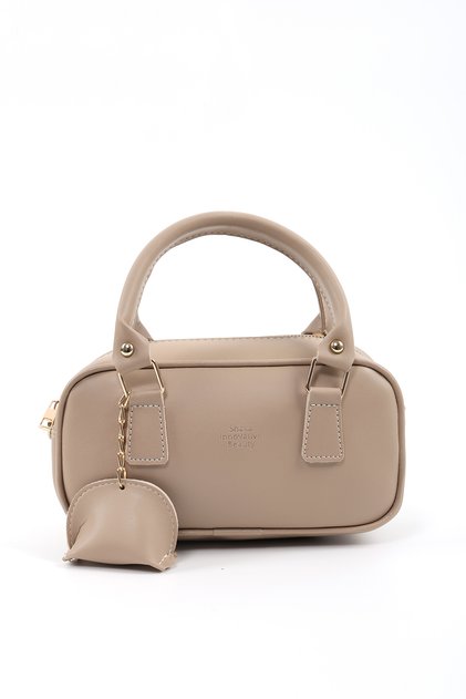 Mink Shk207 Faux Leather Charm Detailed Zippered Hand, Arm and Shoulder Bag with Strap