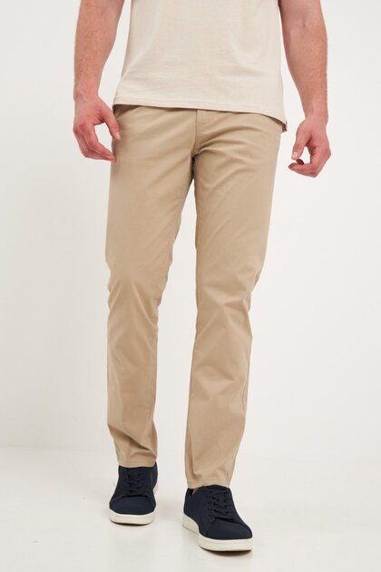 Pantaloni lungi barbat ce culoare uniforma
