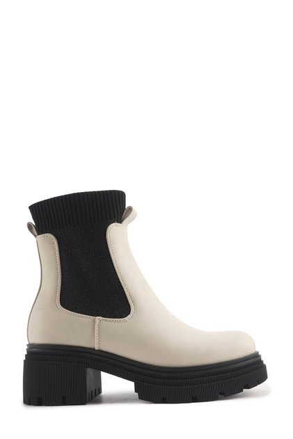 324639 .Z 4Pr Off White Women's Chelsea Boots
